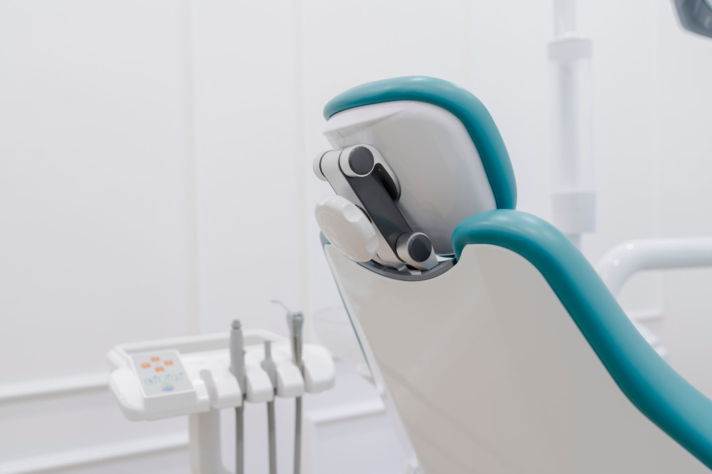 DENTAL CHAIR AND UNIT